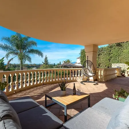 All About Casa Roca * Marbella