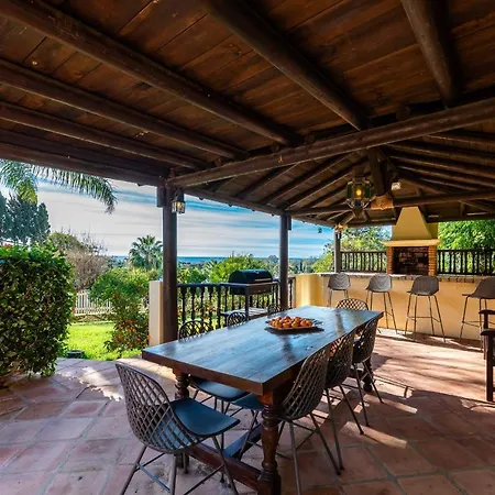 Villa All About Casa Roca Marbella